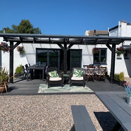 Pitlessie Inn And Pantry Cupar Eksteriør bilde