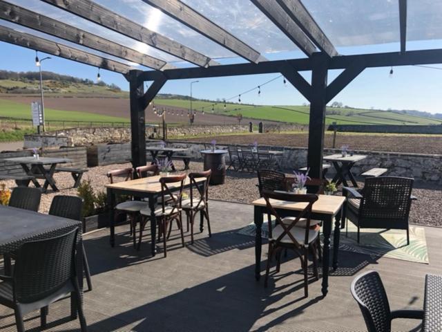 Pitlessie Inn And Pantry Cupar Eksteriør bilde